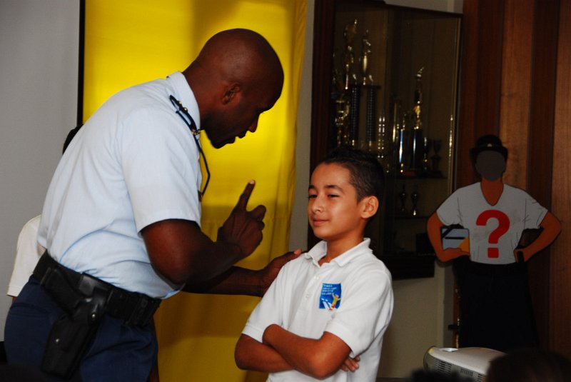 23Nov12PW_VJMC8_politiebureau_078.jpg