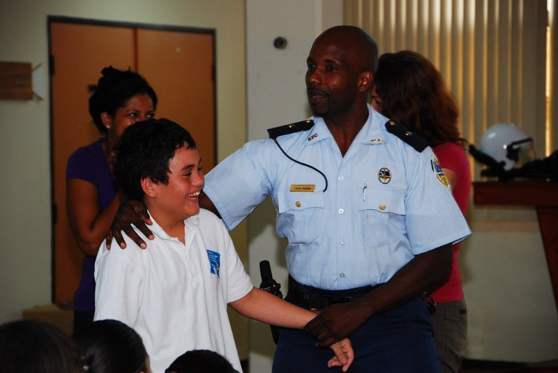 23Nov12PW_VJMC8_politiebureau_103.jpg