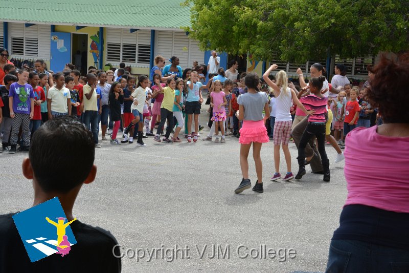 28Jun13MB_VJMC_last_schoolday_0005.jpg