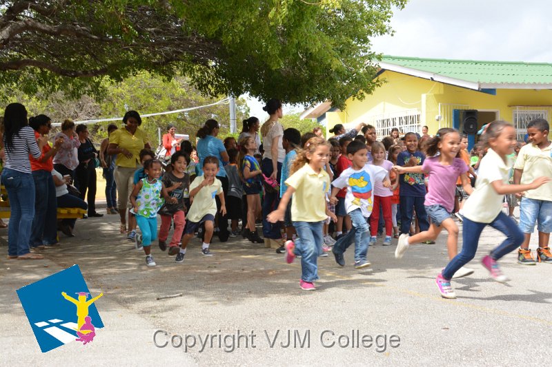 28Jun13PW_VJMC_last_schoolday_0030.jpg