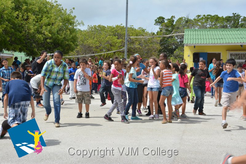 28Jun13PW_VJMC_last_schoolday_0083.jpg