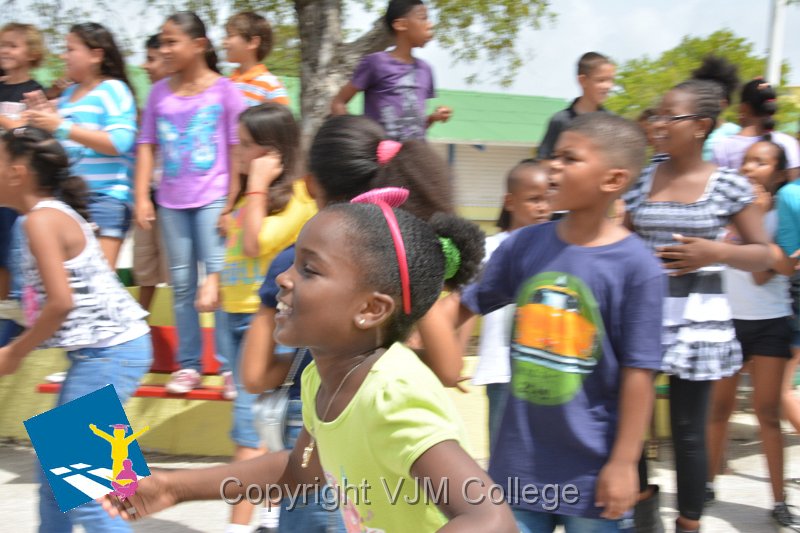 28Jun13PW_VJMC_last_schoolday_0192.jpg